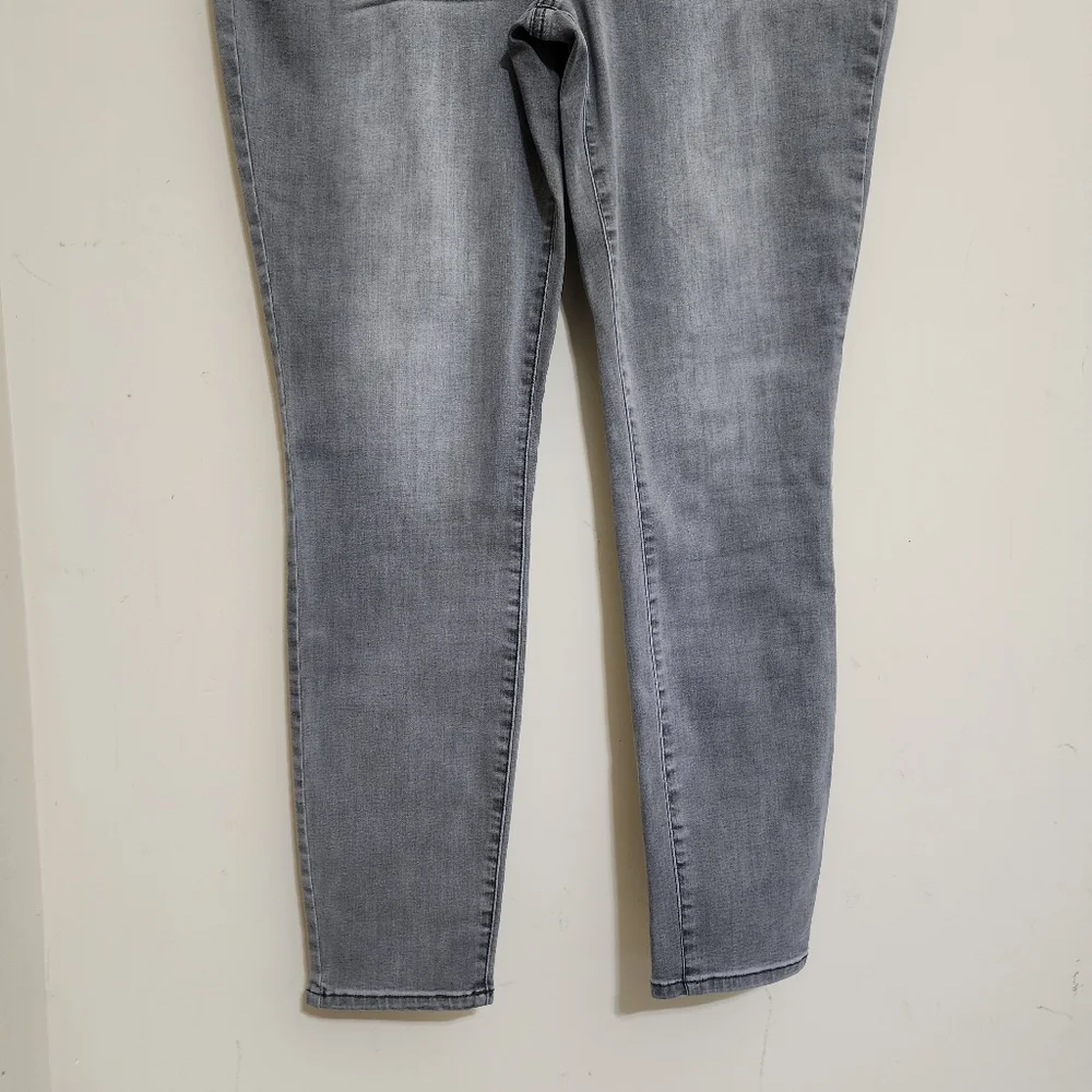 NYDJ size‎ 12 Lift Tuck Ami Skinny Jeans Ankle Length Gray Ash